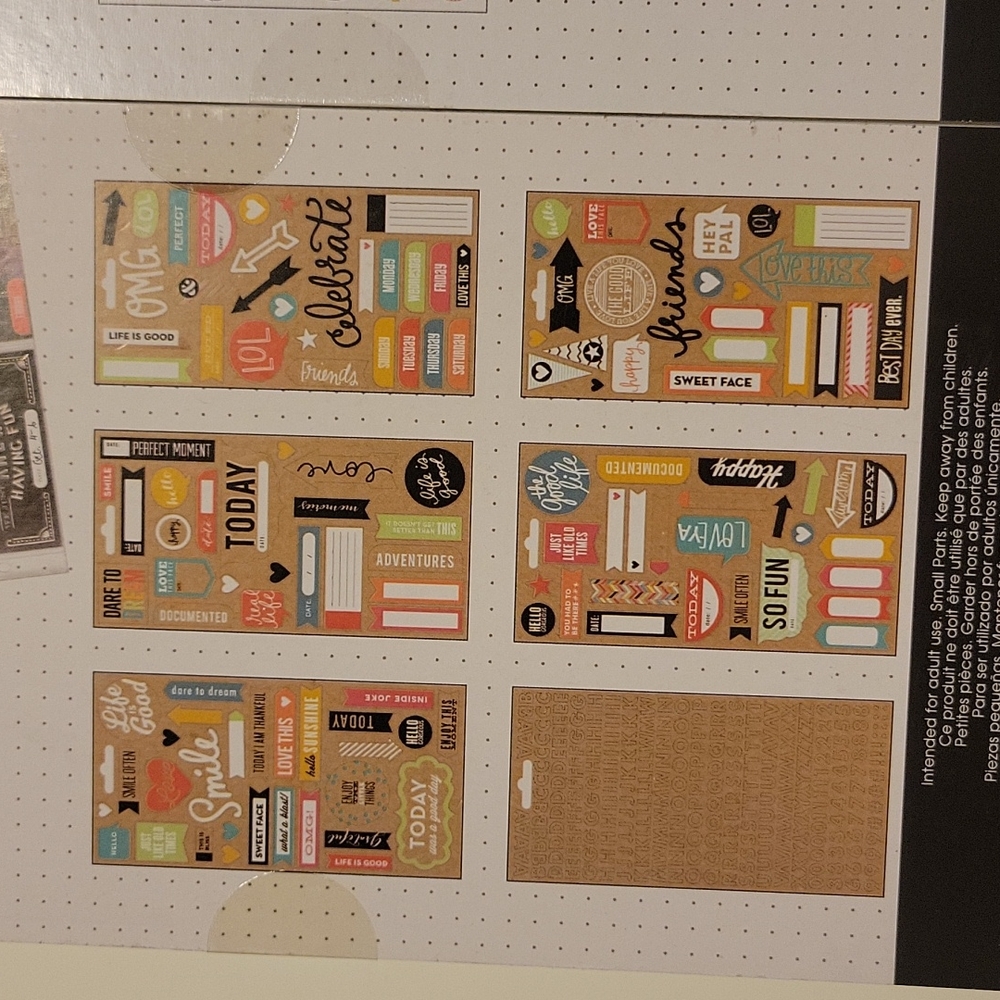 Pocket Pages Sticker Books - Picture 3 of 4